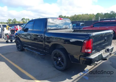 2014 Ram 1500 Express z USA, uszkodzony, nr VIN 3C6RR7KTXEG251115